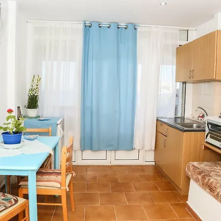 Tony's Alinda (Leros)