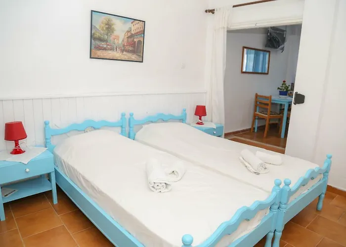 Tony's * أليندا